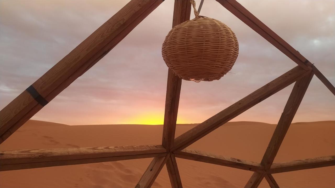 Hotel Tatooine Stars Camp à Merzouga Extérieur photo