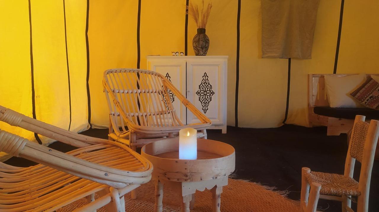 Hotel Tatooine Stars Camp à Merzouga Extérieur photo