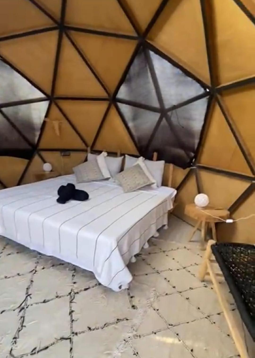 Hotel Tatooine Stars Camp à Merzouga Extérieur photo