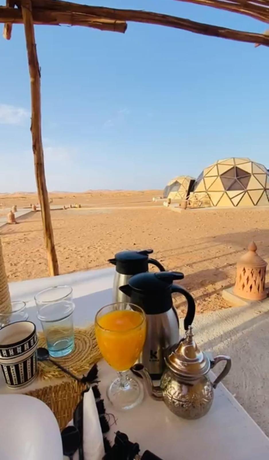 Hotel Tatooine Stars Camp à Merzouga Extérieur photo